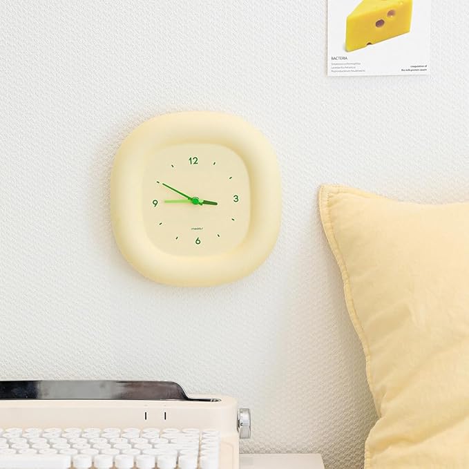mooas Cute Mini Analog Marshmallow Clock 6.9 Inch Aesthetic Small Silent - Image 2
