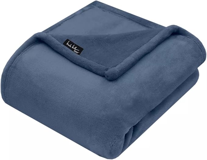 Nicole Miller Oversized Plush Fleece Throw Blanket – Ultra Soft, Lightweight & - Image 2