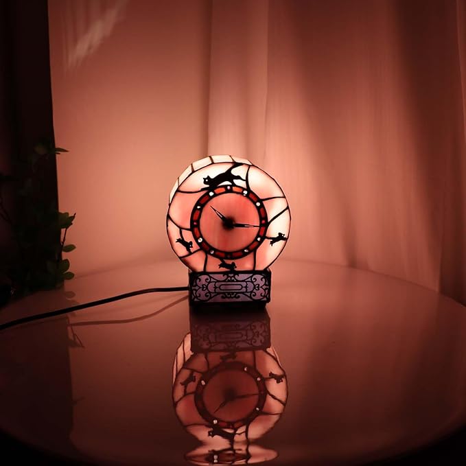Bieye L10911 Cat and Mouse Tiffany Style Stained Glass Desk Clock Table Lamp - Image 2