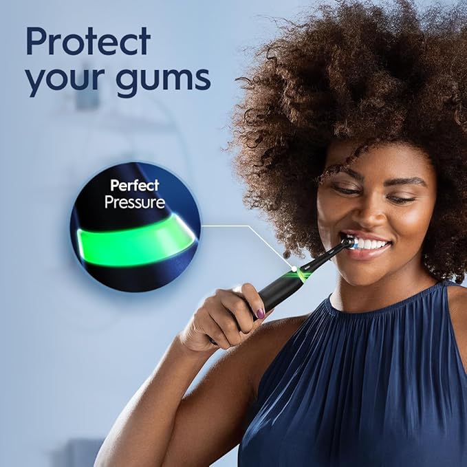 Oral-B iO Deep Clean Rechargeable Electric Toothbrush, iO Series 3 Limited - Image 4