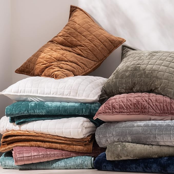 RECYCO Luxury Velvet Quilt Set King Size, Lightweight Velvet Comforter Set - Image 6