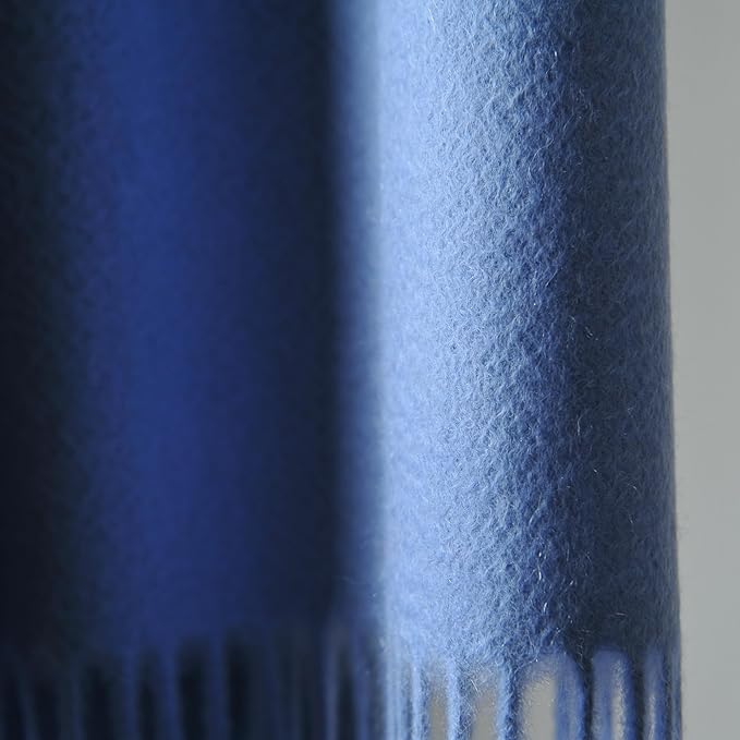 CUDDLE DREAMS Premium Cashmere Throw Blanket - Image 3