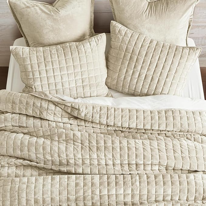 RECYCO Luxury Velvet Quilt Twin/Twin XL Size Bedding Set, Ultra Soft Velvet - Image 2