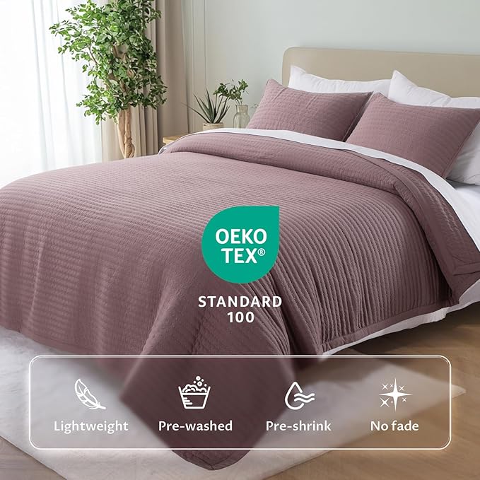 Oversized Queen Quilt Set 102"x106" – Soft Washed 3-Layer Lightweight Bedspread - Image 2
