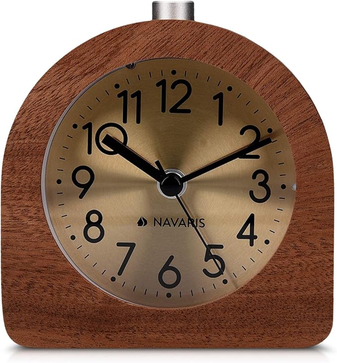 Navaris Wood Analog Alarm Clock - Image 8