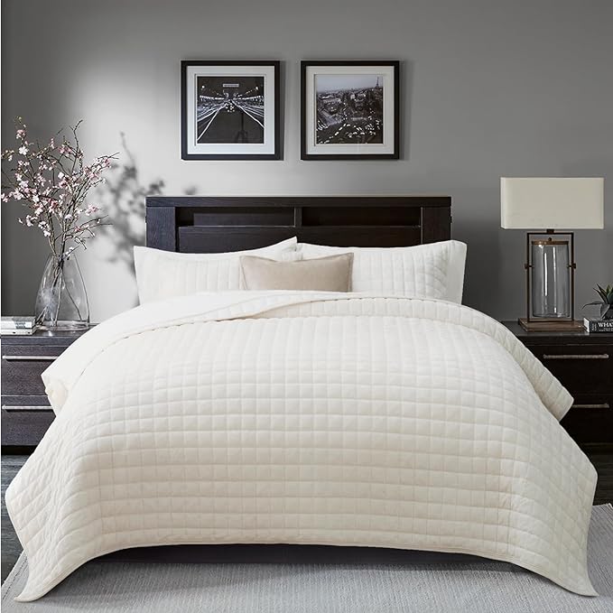RECYCO Luxury Velvet Quilt Set Twin/Twin XL Size, Lightweight Velvet Comforter - Image 3