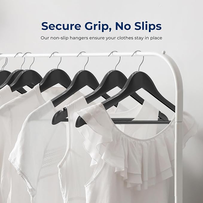 SereneLife 20-Pack Premium Wooden Hangers - Image 3