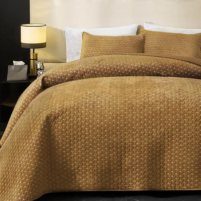 Powdion Velvet Quilt King Size, Bedspread Quilted Bedding Set, Luxurious Soft by POWDION