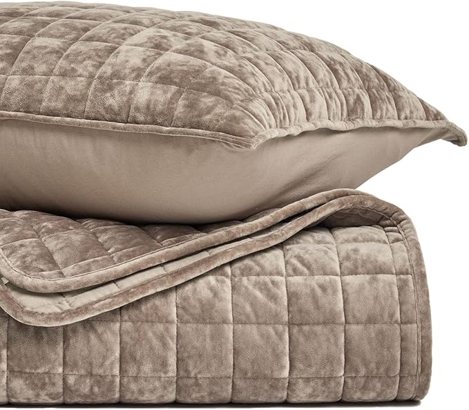 RECYCO Luxury Velvet Quilt King Size Bedding Set, Ultra Soft Velvet Comforter - Image 5