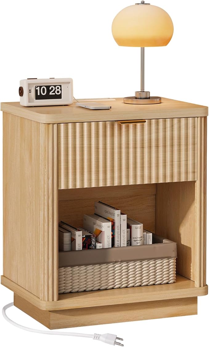 LYNCOHOME Fluted Nightstand - Image 6