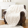 BATTILO HOME Cream Faux Fur Throw Blanket by BATTILOHOME