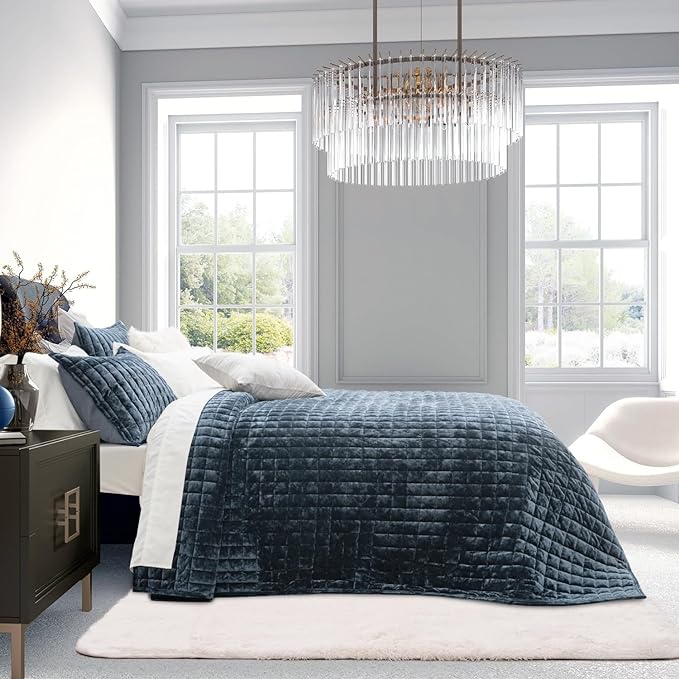 RECYCO Luxury Velvet Quilt Set King Size Bedding Sets, Ultra Soft Velvet - Image 3