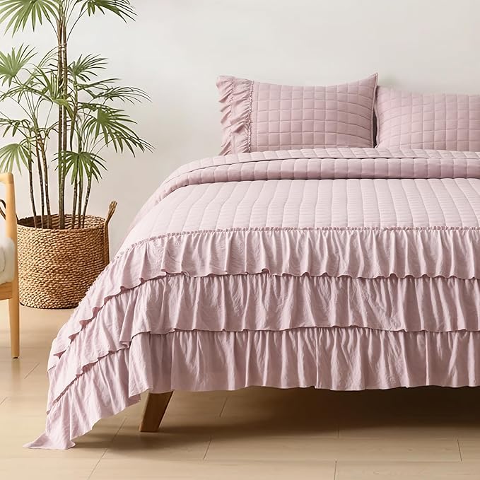 HORIMOTE HOME Dusty Pink Ruffled Quilt Set Queen Size, Classic Geometric Square by HORIMOTEHOME