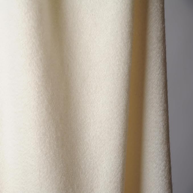 CUDDLE DREAMS Premium Cashmere Throw Blanket - Image 9