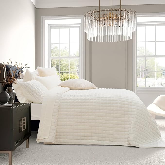 RECYCO Luxury Velvet Quilt Set King Size, Lightweight Velvet Comforter Set - Image 2