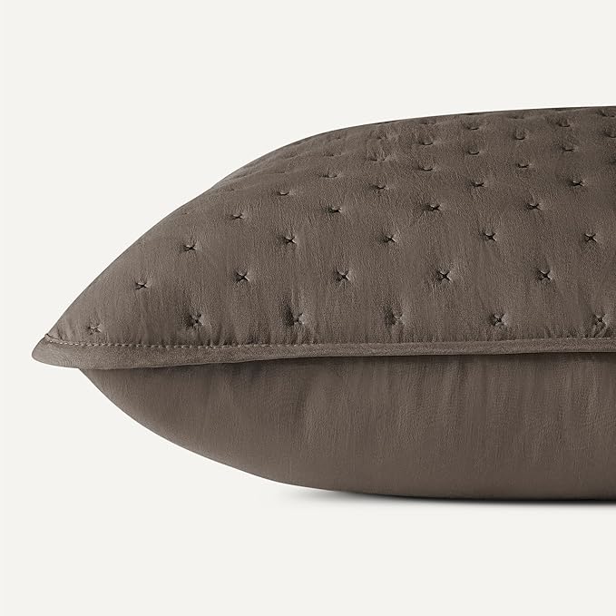 Amazon Basics Brushed Microfiber Quilt Set, Extra Soft - Image 5