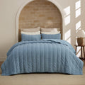 Bedsure Luxury Velvet Quilt King Size by BEDSURE