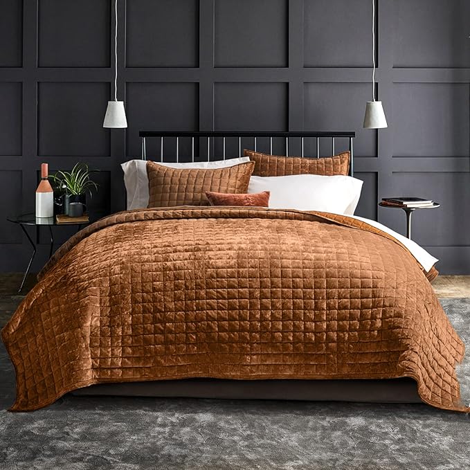 RECYCO Luxury Velvet Quilt Set King Size Bedding Sets, Ultra Soft Velvet by RECYCOHOMECOLLECTION