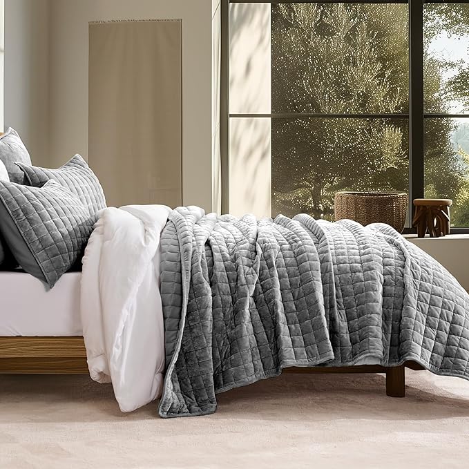 RECYCO Luxury Velvet Quilt Set King Size Bedding Sets, Ultra Soft Velvet - Image 2