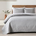 HORIMOTE HOME Grey Queen Size Quilt Set by HORIMOTEHOME