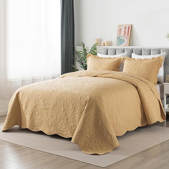 HoneiLife Embroidered Quilt King Size - Image 2