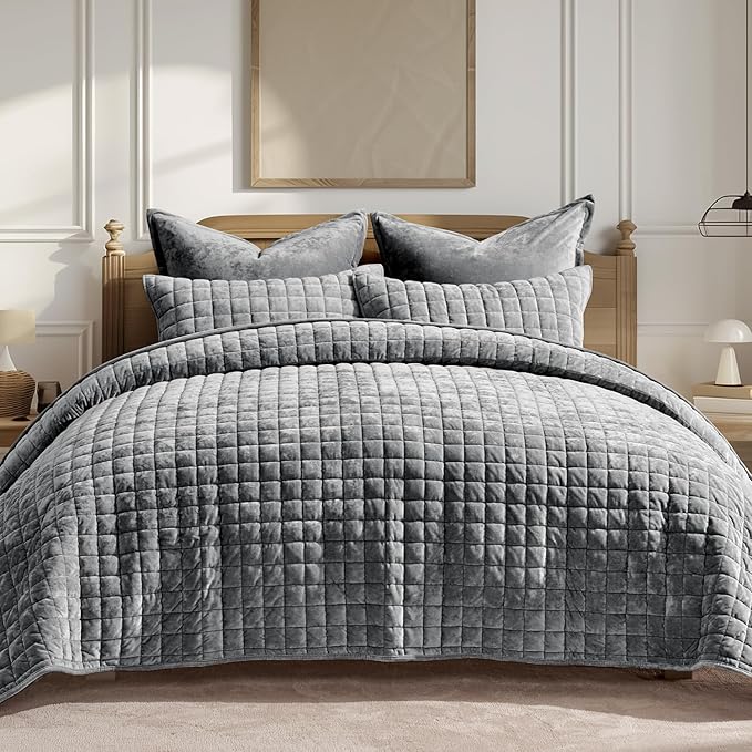 RECYCO Luxury Velvet Quilt Set Full Queen Size Bedding Sets, Ultra Soft Velvet by RECYCOHOMECOLLECTION