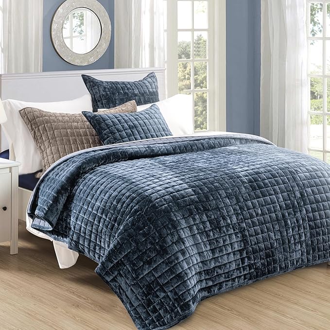 RECYCO Luxury Velvet Quilt Set King Size Bedding Sets, Ultra Soft Velvet - Image 2