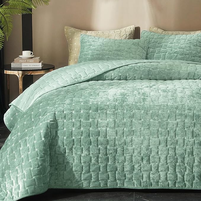 Powdion Velvet Quilt King Size, Oversized Bedspread Coverlet Quilted Bedding Set by POWDION