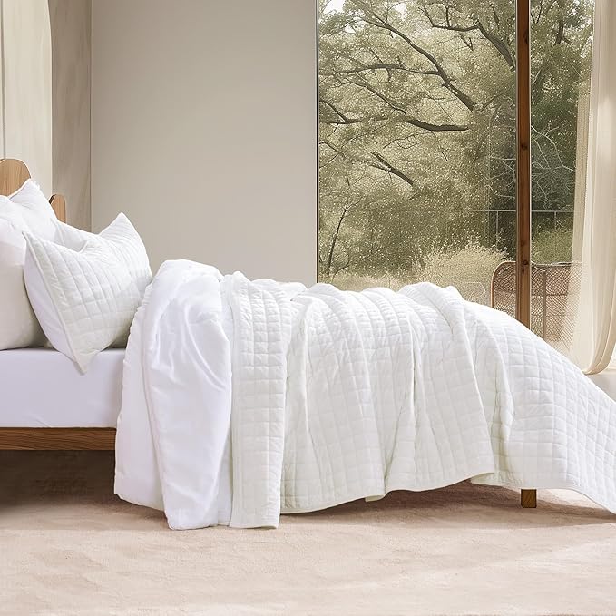 RECYCO Luxury Velvet Quilt Set Twin/Twin XL Size Bedding Sets, Ultra Soft - Image 2