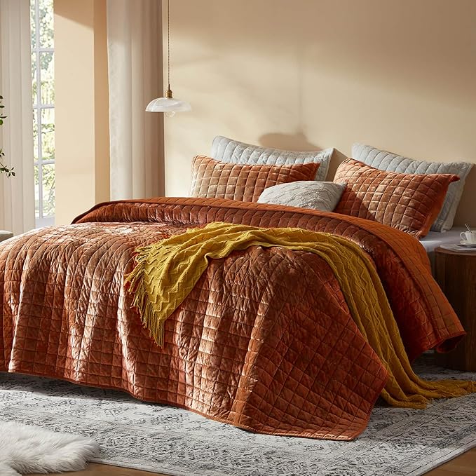 LEAONME Velvet Quilt California King-118''x106'', Lightweight Burnt Orange - Image 2