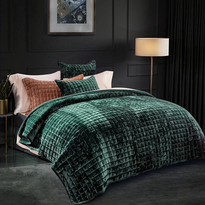 RECYCO Luxury Velvet Quilt Set King Size Bedding Sets, Ultra Soft Velvet - Image 3