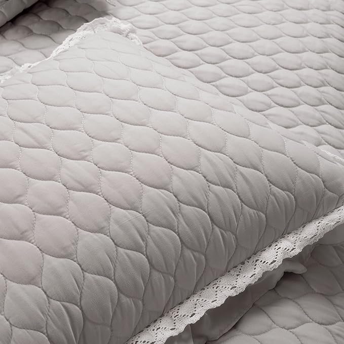 Lush Decor Ella Ruffle Lace Quilt, 3 Piece Set, Light Gray - Image 6