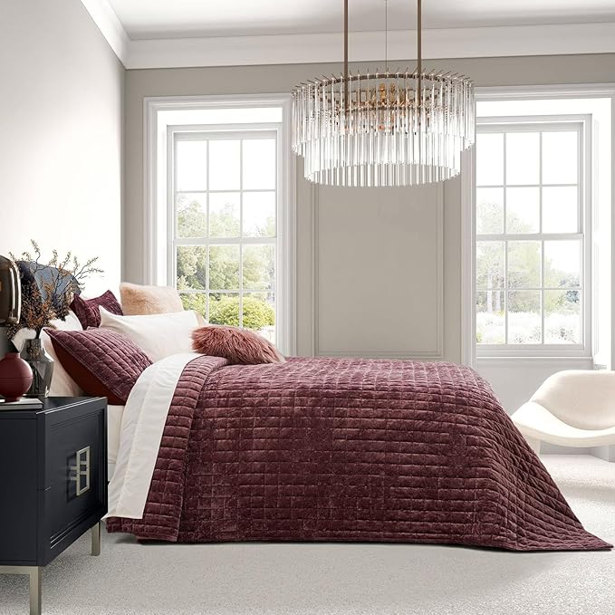RECYCO Luxury Velvet Quilt Set Full Queen Size Bedding Sets, Ultra Soft Velvet - Image 3