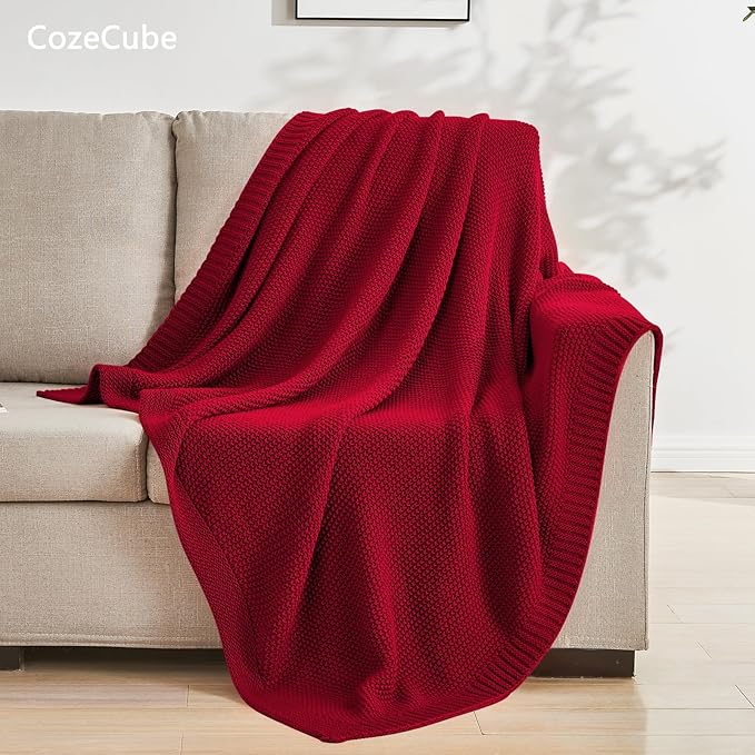 CozeCube Christmas Red Throw Blanket - Image 3