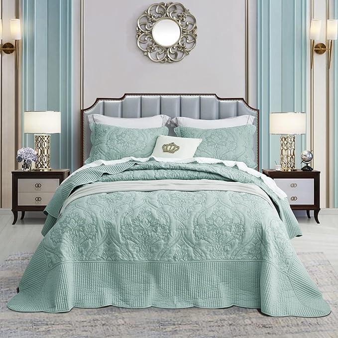 CHIXIN Oversized Bedspread Coverlet Set King Size by CHIXIN