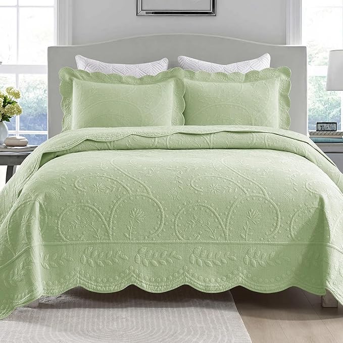 MarCielo 3-Piece 100% Cotton Oversized Bedspread Lightweight Quilt Coverlet by MarCielo