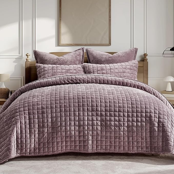 RECYCO Luxury Velvet Quilt Set Full Queen Size Bedding Sets, Ultra Soft Velvet by RECYCOHOMECOLLECTION