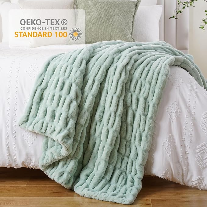 BATTILO HOME Faux Fur Throw Blanket - Image 4