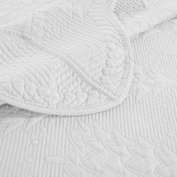 MarCielo 3-Piece Christmas Quilt 100% Cotton Oversized Bedspread Lightweight - Image 5