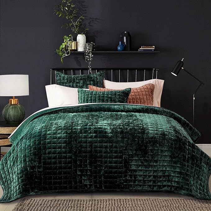 RECYCO Luxury Velvet Quilt Set Full Queen Size Bedding Sets, Ultra Soft Velvet - Image 2