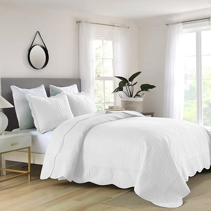 MarCielo 3-Piece Christmas Quilt 100% Cotton Oversized Bedspread Lightweight - Image 2
