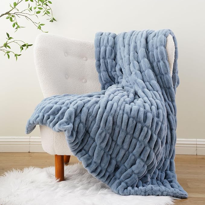 BATTILO Soft Faux Fur Blanket, Large Double Sided Super Soft Fur Blankets and - Image 7