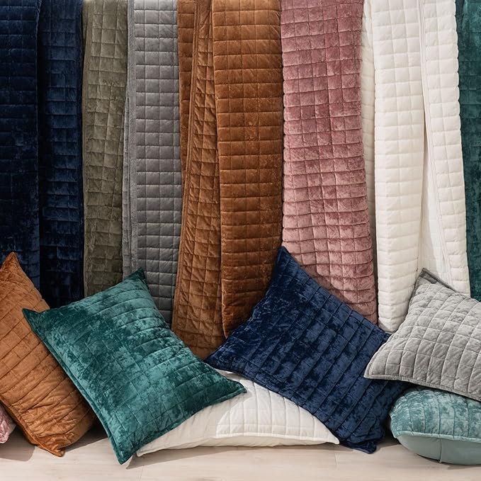 RECYCO Luxury Velvet Quilt Set King Size Bedding Sets, Ultra Soft Velvet - Image 6
