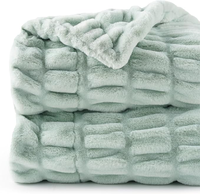 BATTILO HOME Luxury Faux Fur Throw Blanket by BATTILOHOME