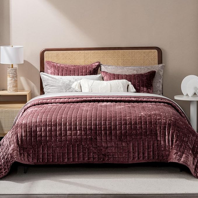 RECYCO Luxury Velvet Quilt Set Full Queen Size Bedding Sets, Ultra Soft Velvet - Image 2