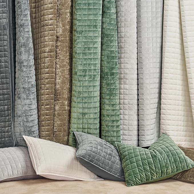 RECYCO Luxury Velvet Quilt Set Full Queen Size Bedding Sets, Ultra Soft Velvet - Image 6