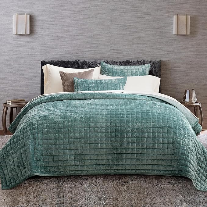 RECYCO Luxury Velvet Quilt Set Twin/Twin XL Size, Lightweight Velvet Comforter by RECYCOHOMECOLLECTION