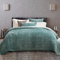 RECYCO Luxury Velvet Quilt Set Twin/Twin XL Size, Lightweight Velvet Comforter by RECYCOHOMECOLLECTION