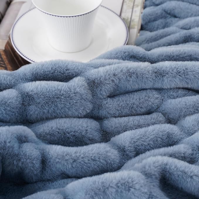 BATTILO Soft Faux Fur Blanket, Large Double Sided Super Soft Fur Blankets and - Image 4