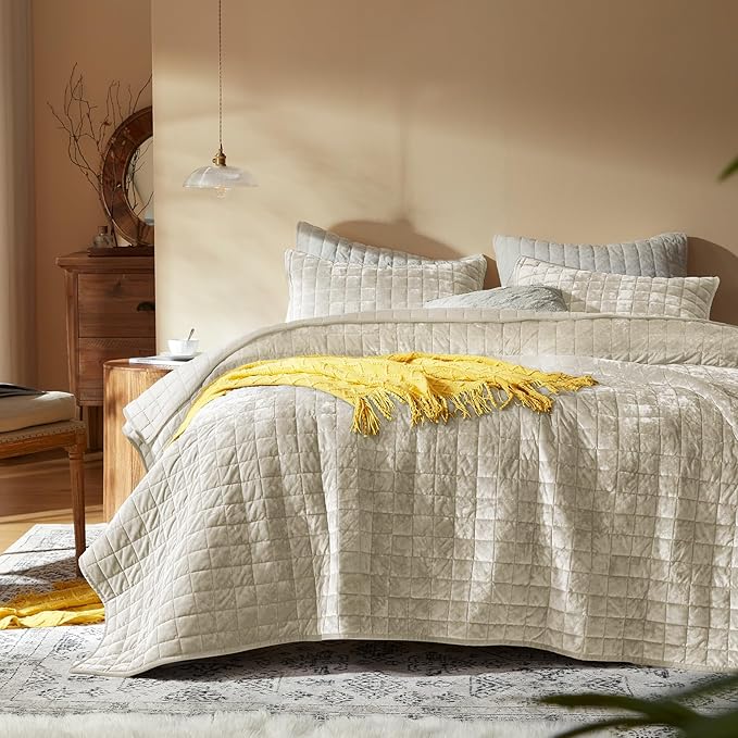 LEAONME Velvet Quilt Oversized California King-120''x120'', Lightweight Beige by LEAONME